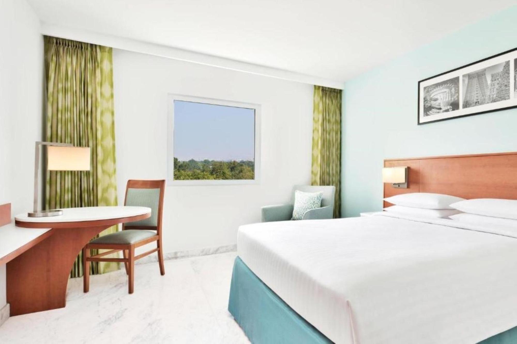 Fairfield By Marriott Bengaluru Whitefield Hotel Екстериор снимка